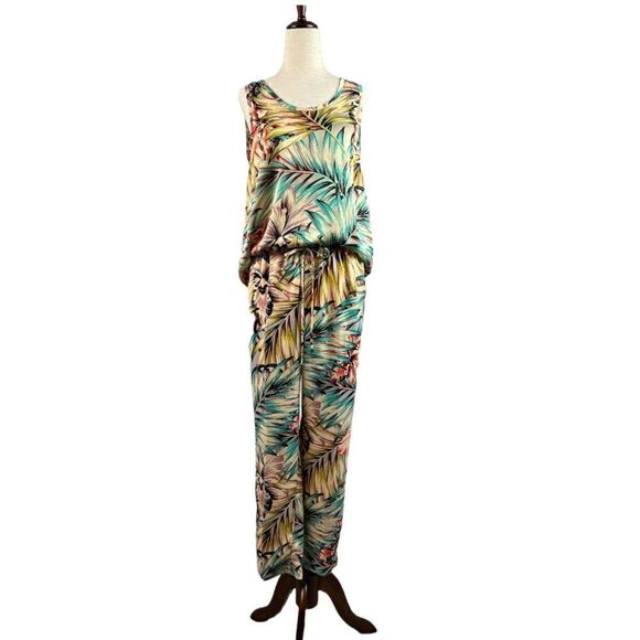 The Limited Tropical Two Piece Pant/Sleeveless Aloha Top Set - Picture 2 of 16